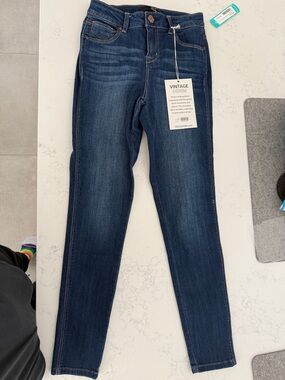 Women's Dark Wash Skinny Jeans